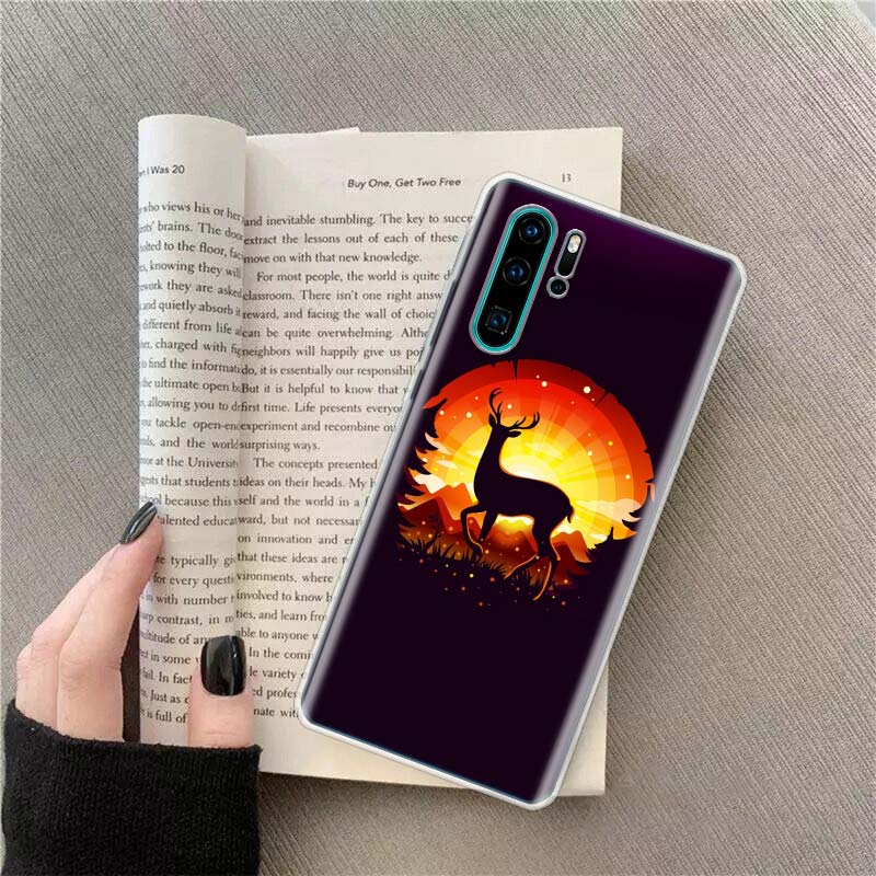 The Der Standing by The Lake U - Phone Cases Under $20 评论和价格